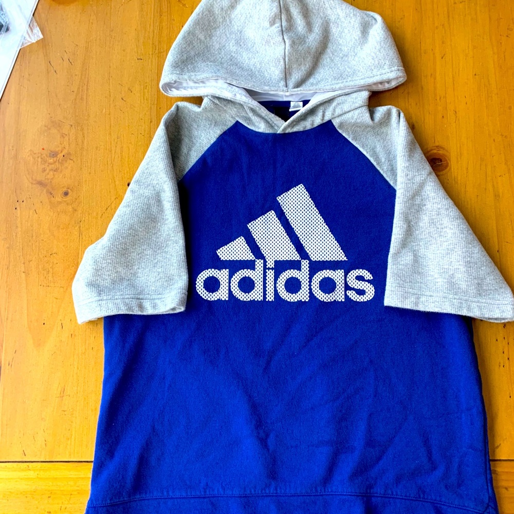 Adidas short sleeve sweatshirt